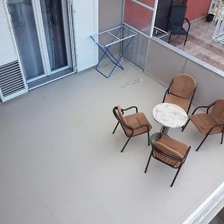 アパート Apartmani Most